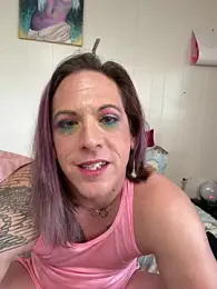 ChangedRaven webcam model stream image