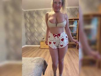 Mila_sisi webcam bongacams model stream image
