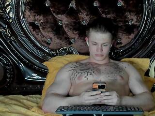 Daniel Hops webcam model stream image