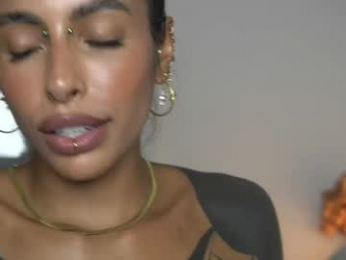 kaligray10 webcam model stream image