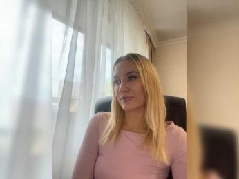 44enji webcam model stream image
