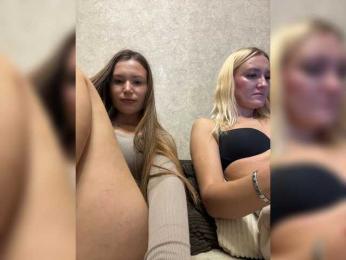 44enji webcam model stream image