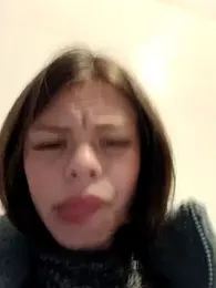 _Isabella-7 webcam model stream image