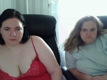 HollyXEva webcam model stream image