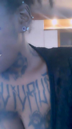 BlackWitchSG webcam model stream image