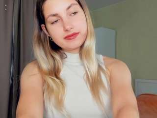 lorrilivernoche webcam model stream image