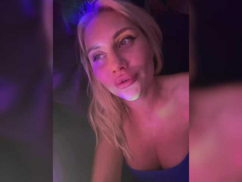 Tvoyasamka77 webcam model stream image