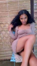 SissiFrenchy webcam model stream image