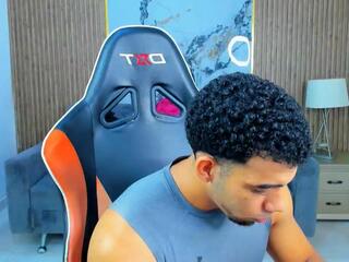 Zaiden Klein webcam model stream image