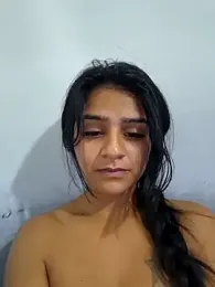 AnnRosse18 webcam model stream image