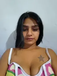 AnnRosse18 webcam model stream image