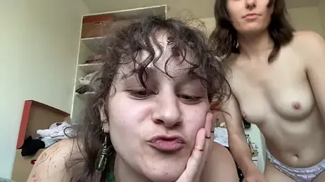 NIQUE_TARAXX webcam stripchat model stream image