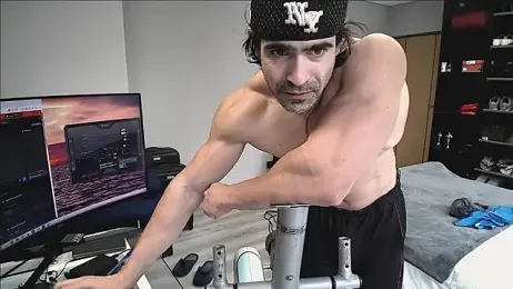 latinoo23bom webcam stripchat model stream image