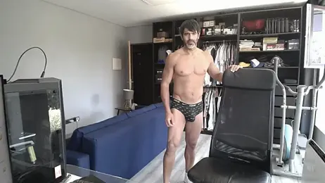 latinoo23bom webcam model stream image