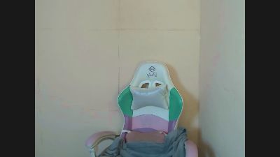 Cammila_horn webcam model stream image