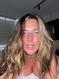 Thescorpionfr_ webcam model stream image