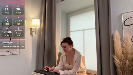 Lella_Ryann_ webcam stripchat model stream image
