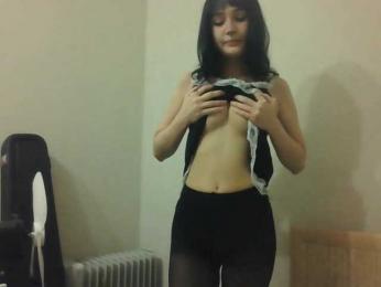 AldaLalonde webcam bongacams model stream image