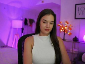 GlowingKatee webcam bongacams model stream image