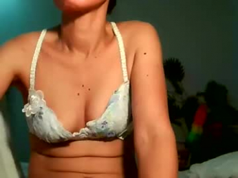 luvu4everxxx webcam model stream image