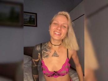 Bubaleh777 webcam model stream image