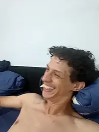 novin99 webcam model stream image