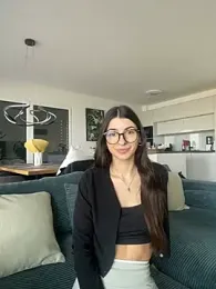 Wildberry_ webcam stripchat model stream image