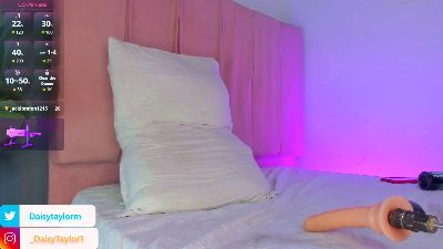 Daisytaylor19 webcam model stream image