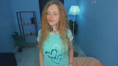 FalineCleverley webcam model stream image