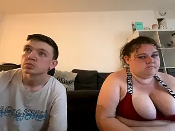 curvy_crystal webcam model stream image