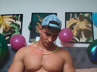 Emilio Reynolds webcam model stream image