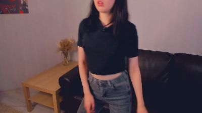 SusieArietta webcam model stream image