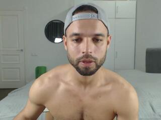 Andres Hot webcam model stream image