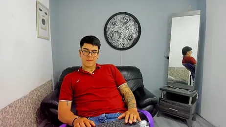 HunterRush_ webcam model stream image