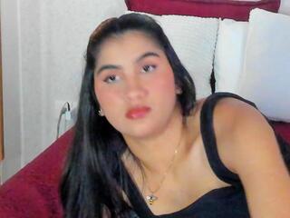 Tryzha webcam model stream image