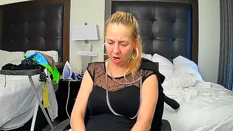 Ambionce webcam stripchat model stream image