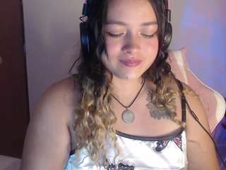 aliagarcia webcam model stream image
