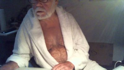 Seniorhengst webcam model stream image