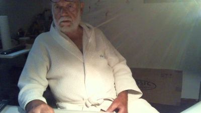 Seniorhengst webcam model stream image