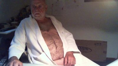 Seniorhengst webcam model stream image