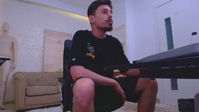EnzzoRace webcam model stream image