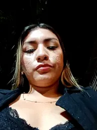 Sharyt_Naughty webcam model stream image