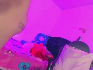 samantha-official webcam model stream image