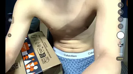 hoppyhops webcam model stream image