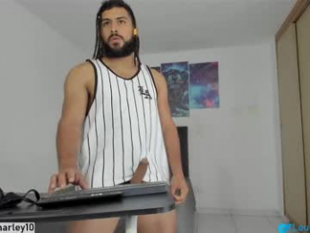 louis_marley_ webcam model stream image