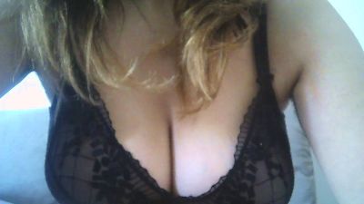 meringa20 webcam model stream image