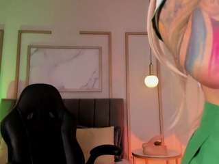 bombshellll webcam model stream image