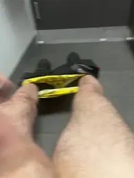 Drummer112 webcam model stream image