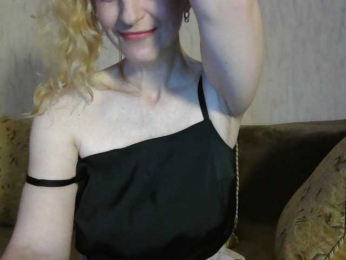 NatashaNannette webcam bongacams model stream image