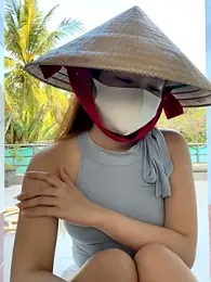 BabyThree_ webcam model stream image